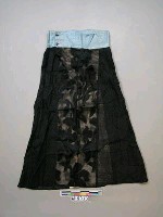 藏品(黑紗長裙)的圖片